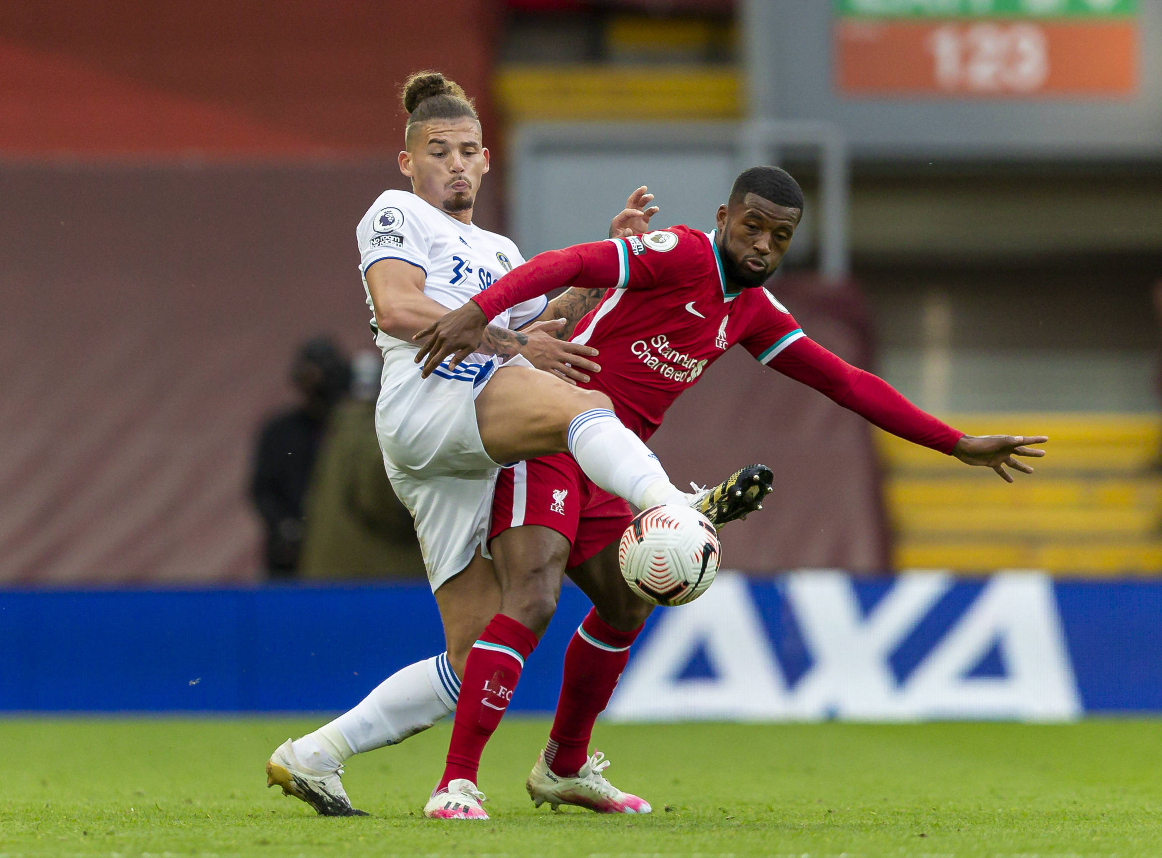 论的焦点 论的焦点